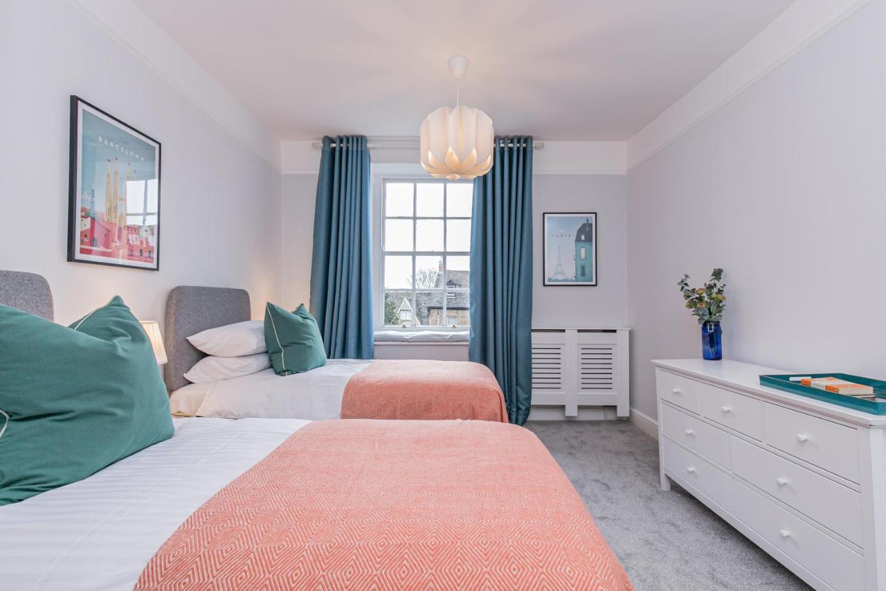 Oxfordshire Living - The Spencer Apartment - ウッドストック エクステリア 写真